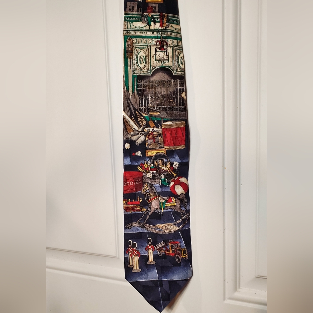 Montagu Tie